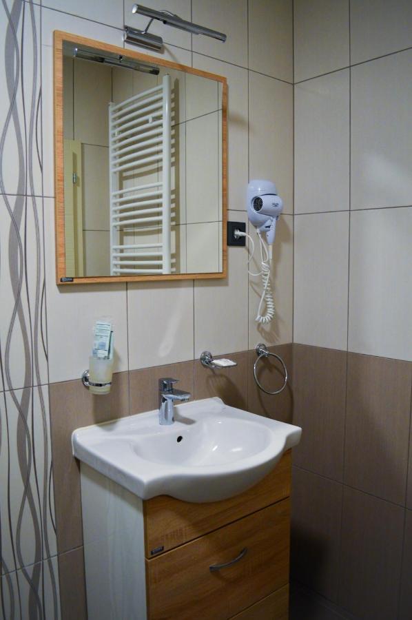 Apartmani Tika Golubac Exterior foto